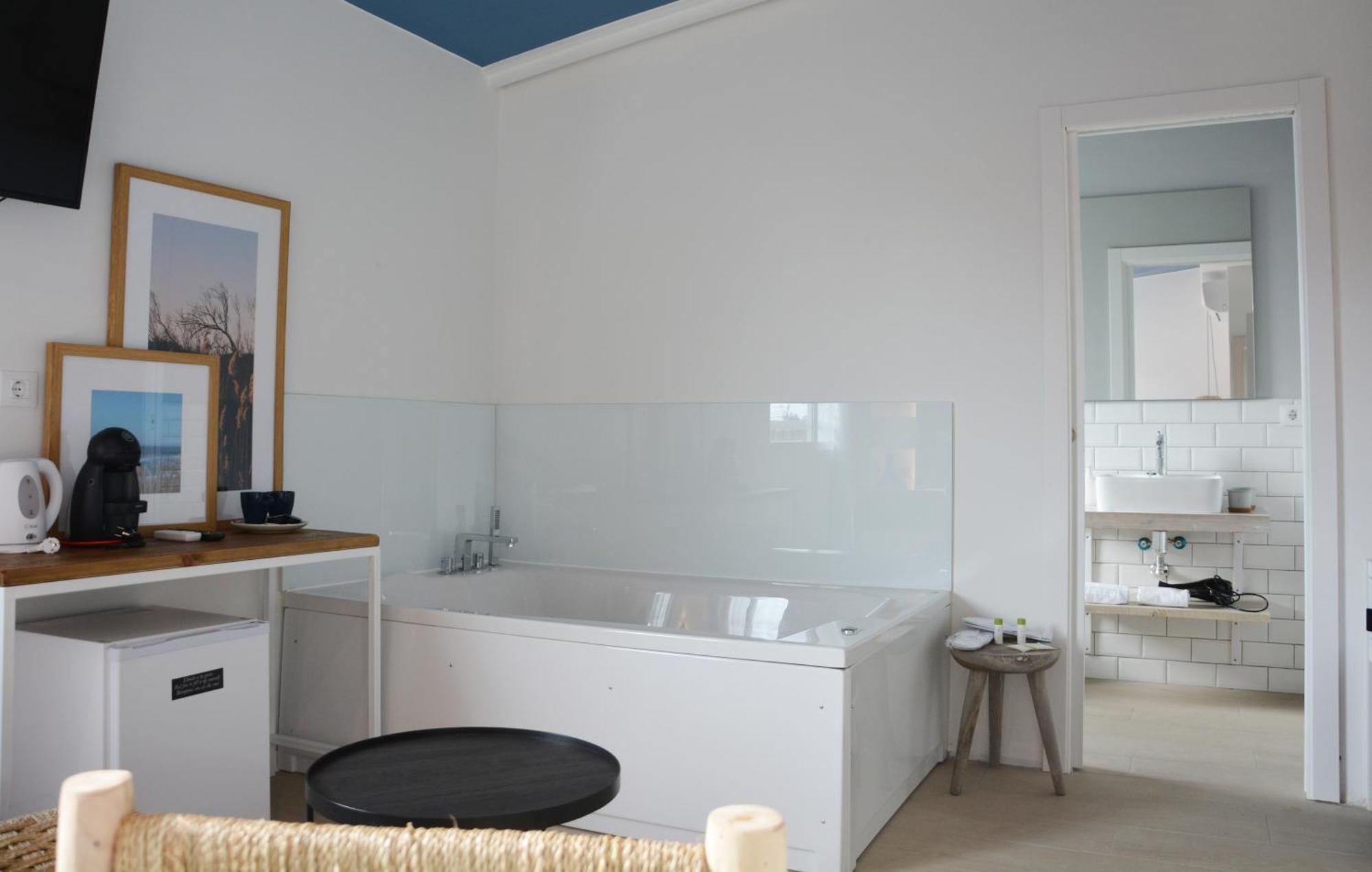 Junior Suite Spa Bath
