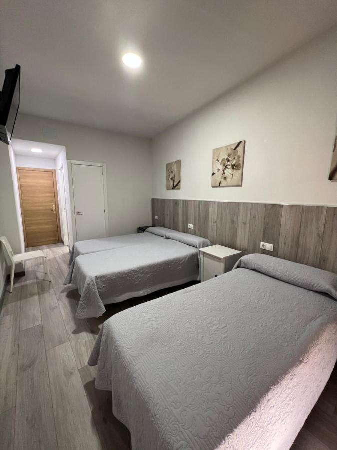 Triple Room Private Bathroom,1356177857:JPEG