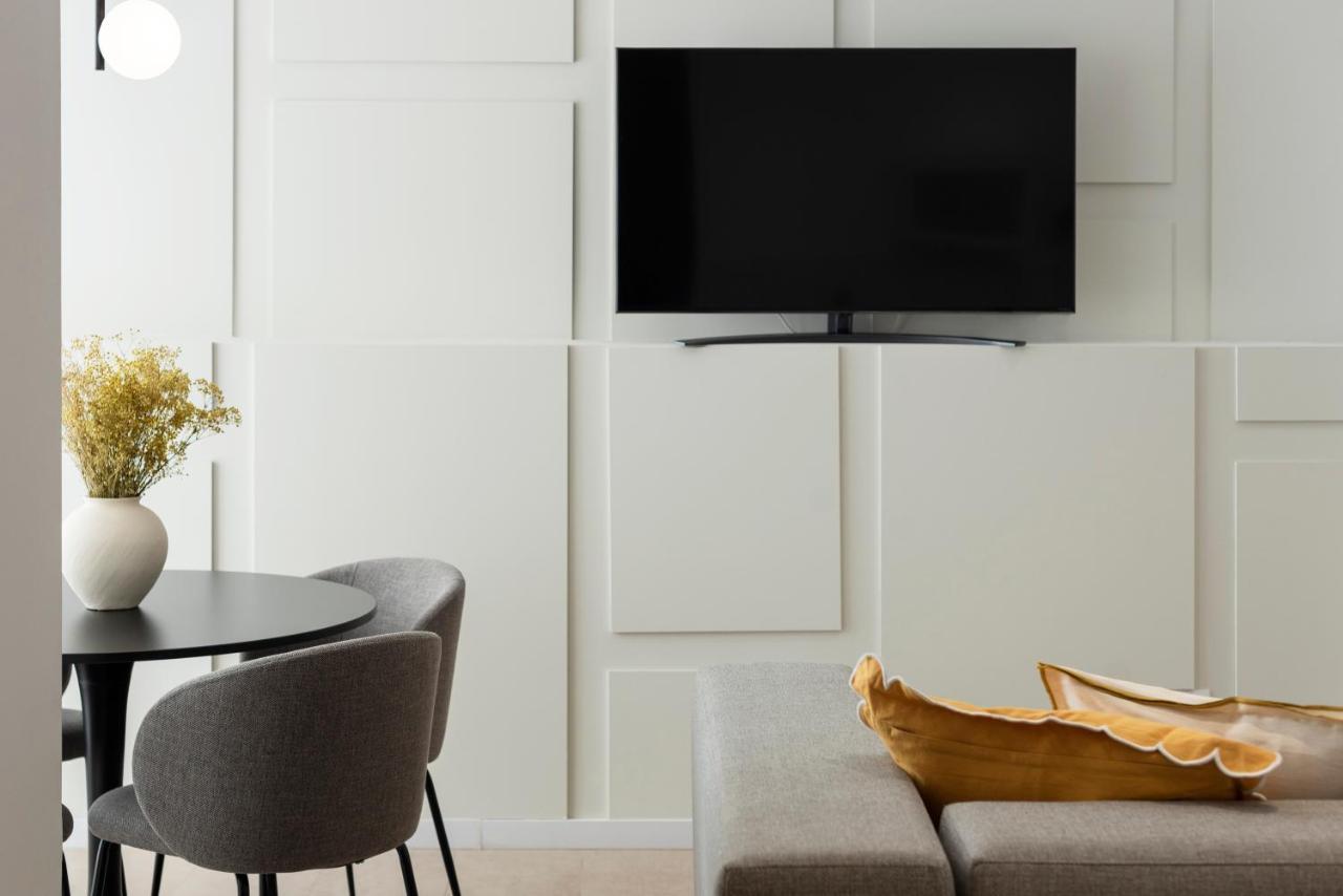 One-Bedroom Family Apartment