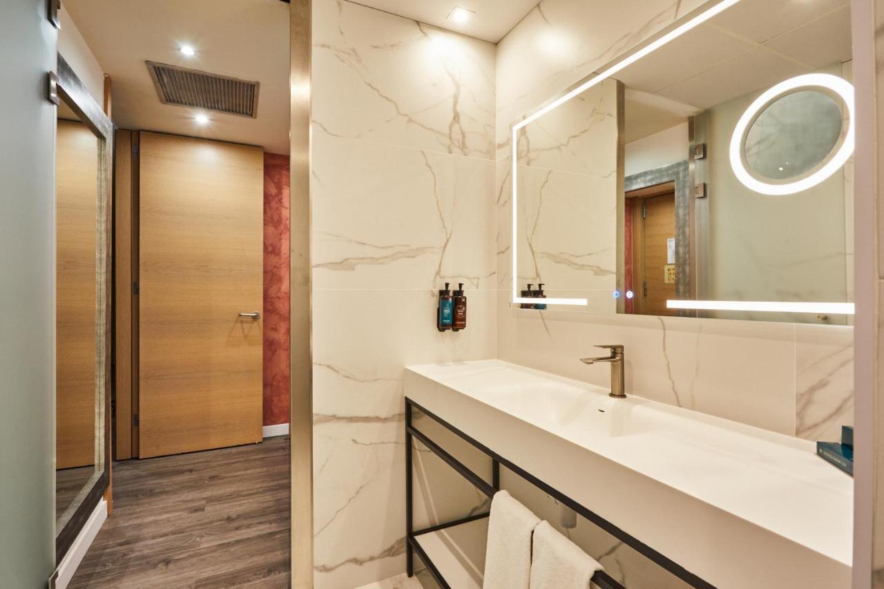 Suite Presidencial con bañera de hidromasaje
