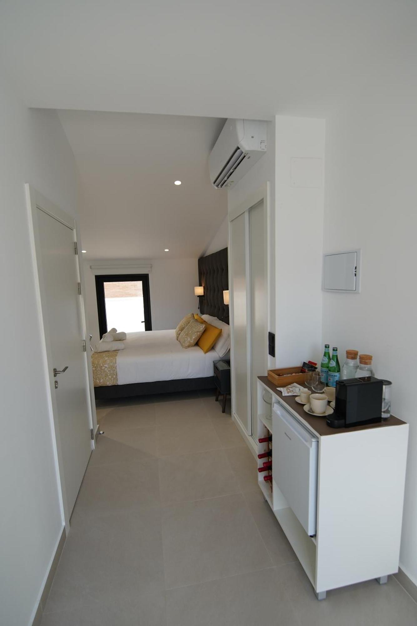 Superior King Suite