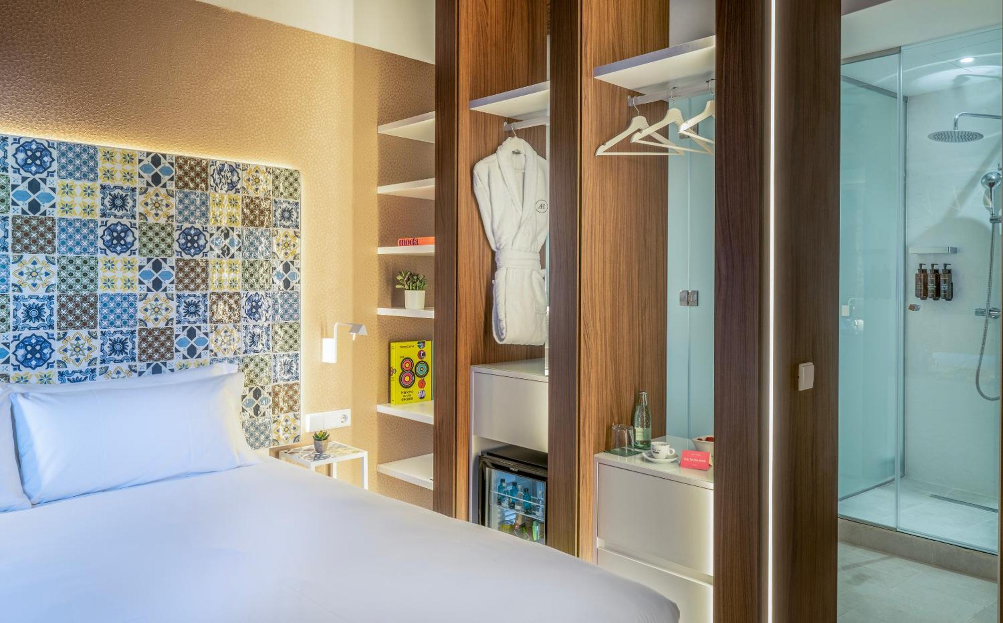 Single Room,1650859580:JPEG
