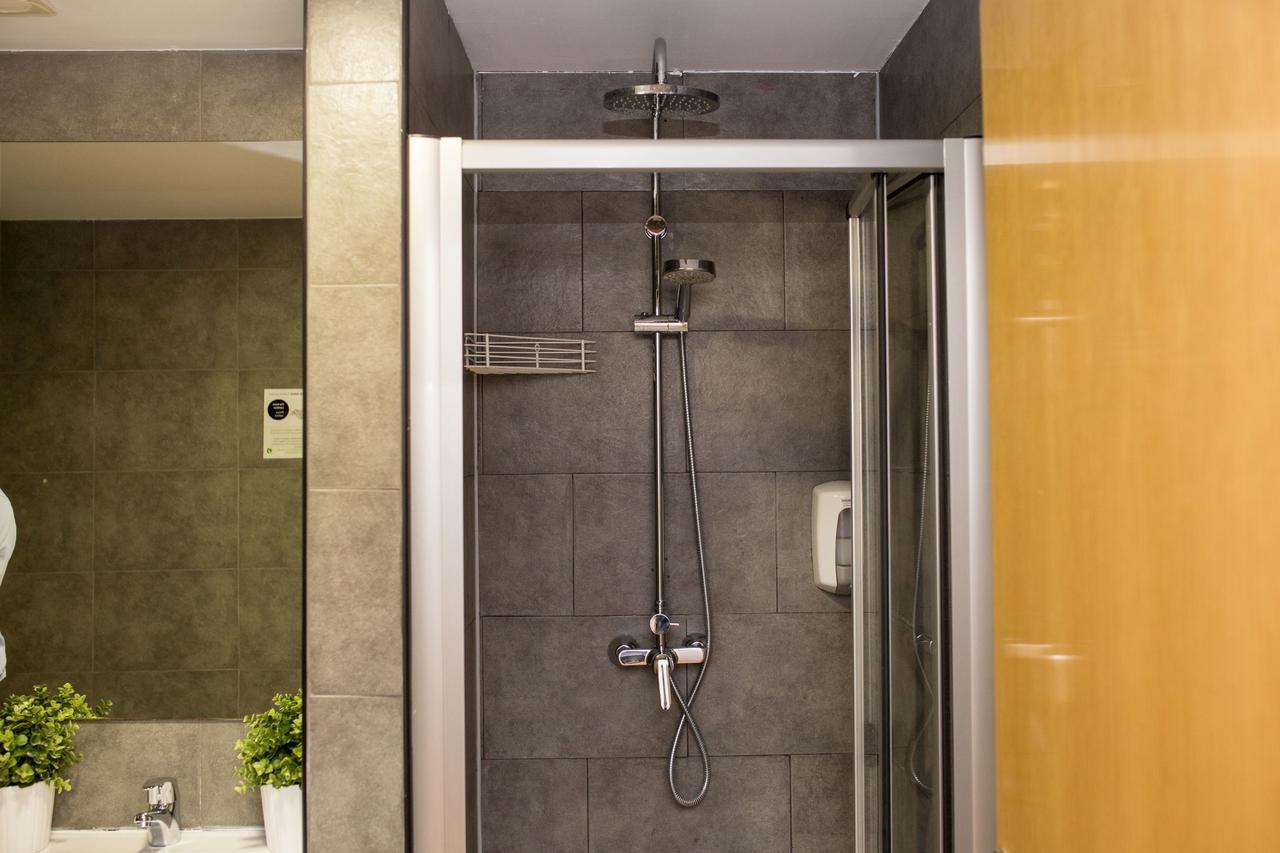 Habitación Triple con balcón