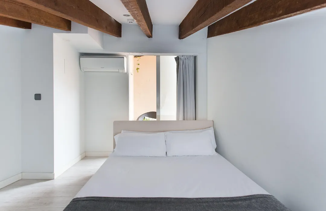 Room Mate Oliveira - City Centre, Valencia-1