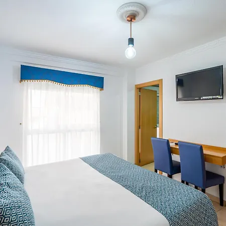 Hostal Rr Feria By Beleret-2