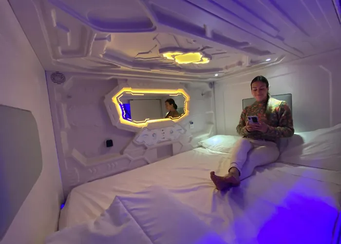 Hoteles en ValenciaCapsule Inn