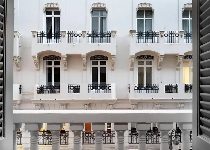 Hoteles en ValenciaPalacio Santa Clara