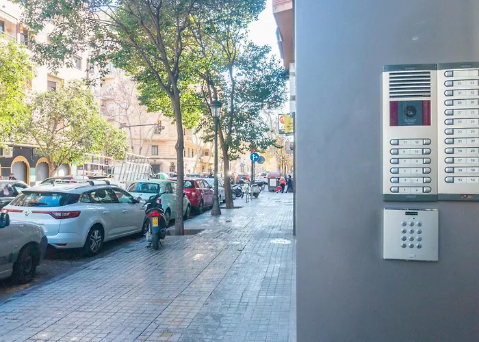 Bet Apartments - Abastos Valencia