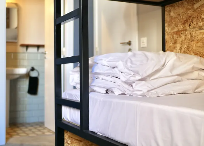 Bed and Breakfast Bird House